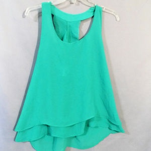 light tank with ruffle